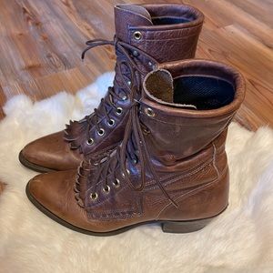 Distressed Brown Leather Pointed Toe Lace Up Boots Size 5-6? Wrangler? Ariat?
